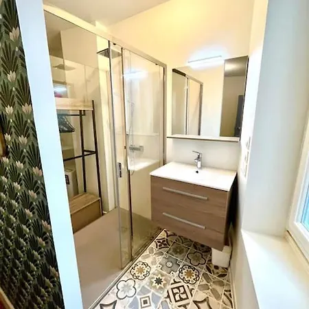 아파트 Hypercentre Standing Lumineux-2 Lits- Equipe