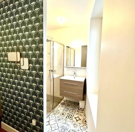 Hypercentre Standing Lumineux-2 Lits- Equipe